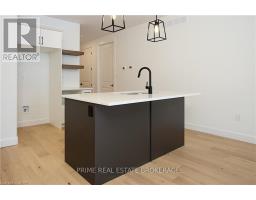 69 - 15 COASTAL CRESCENT - 11