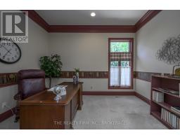 3 - 4690 COLONEL TALBOT ROAD - 15