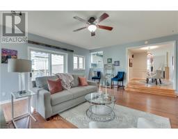 460 REGAL DRIVE - 12