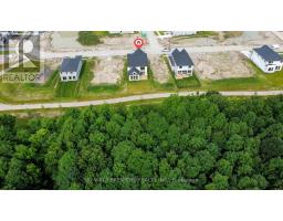 LOT 162 - 3990 BIG LEAF TRAIL - 37