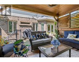 892 TALISMAN CRESCENT - 35