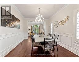 892 TALISMAN CRESCENT - 40