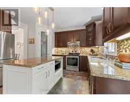 892 TALISMAN CRESCENT - 6