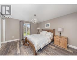 4900 LAKESHORE ROAD - 16