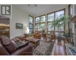 10364 PINETREE DRIVE - 9