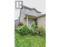 1116 KIMBALL CRESCENT - 2