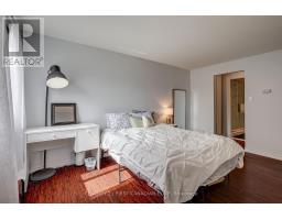 405 - 570 PROUDFOOT LANE - 35