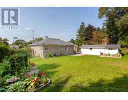 735 LEROY AVENUE - 6