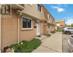 27 - 775 OSGOODE DRIVE - 3