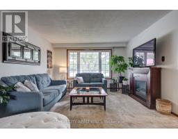 105 CONFEDERATION DRIVE - 10