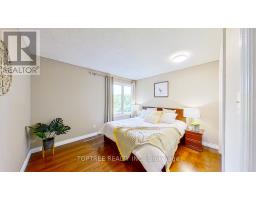 25 UPLANDS DRIVE - 34