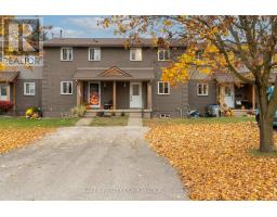 138 SIMCOE STREET - 1
