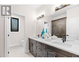 54 EAST GLEN DRIVE - 20