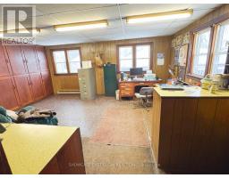 264 JOHN STREET S - 25
