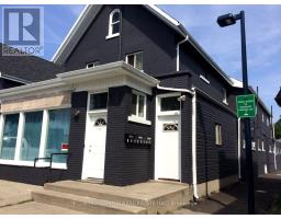 714/720 DUNDAS STREET - 1