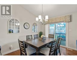 15 - 95 CAPULET LANE - 17