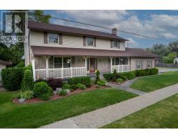 410 BEATTIE STREET - 1