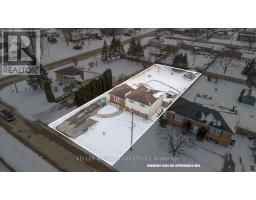 176 ELIZABETH STREET - 33
