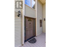 20 - 40 ONTARIO STREET S - 10
