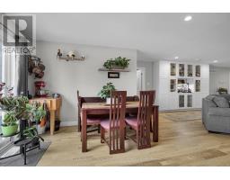 162 ROLAND STREET - 10