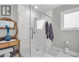 162 ROLAND STREET - 17