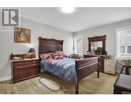 162 ROLAND STREET - 18
