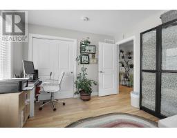 162 ROLAND STREET - 21