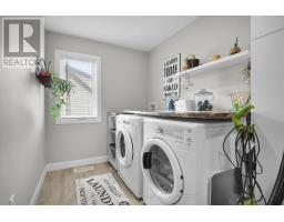162 ROLAND STREET - 25