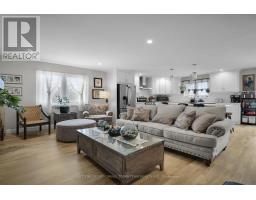 162 ROLAND STREET - 8