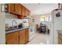 221 HIGHVIEW DRIVE - 7