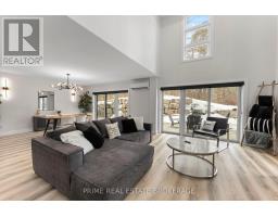 35 WALKER STREET - 13