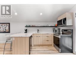 35 WALKER STREET - 35