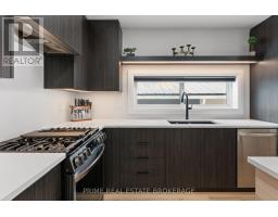35 WALKER STREET - 8