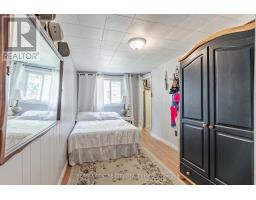 24 ADDISON STREET - 13