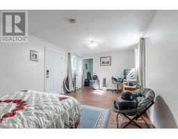 24 ADDISON STREET - 14