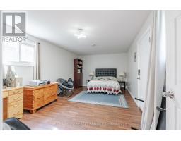 24 ADDISON STREET - 15