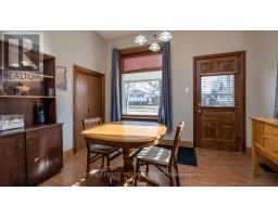 173 CENTRE STREET E - 14