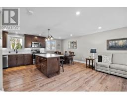 3 JUNIPER PLACE - 8