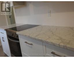 274 WONHAM STREET - 12