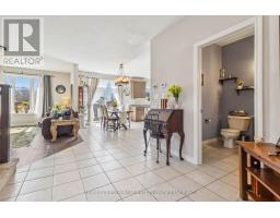 21 OLIVER CRESCENT - 12