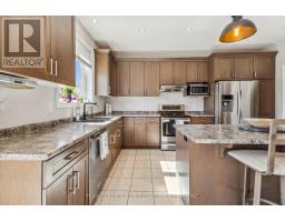 21 OLIVER CRESCENT - 30