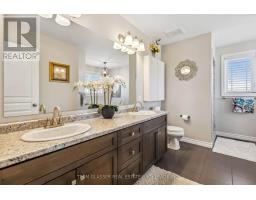 21 OLIVER CRESCENT - 39
