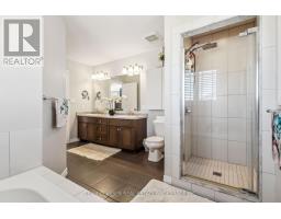 21 OLIVER CRESCENT - 41
