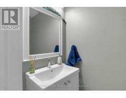 71 CLARA CRESCENT - 15