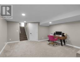 71 CLARA CRESCENT - 21