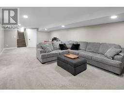 71 CLARA CRESCENT - 24