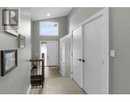 71 CLARA CRESCENT - 5