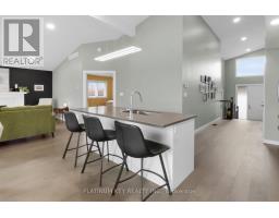 71 CLARA CRESCENT - 8