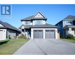 58 HONEY BEND STREET E - 2