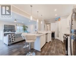 61 - 77683 BLUEWATER HIGHWAY - 10